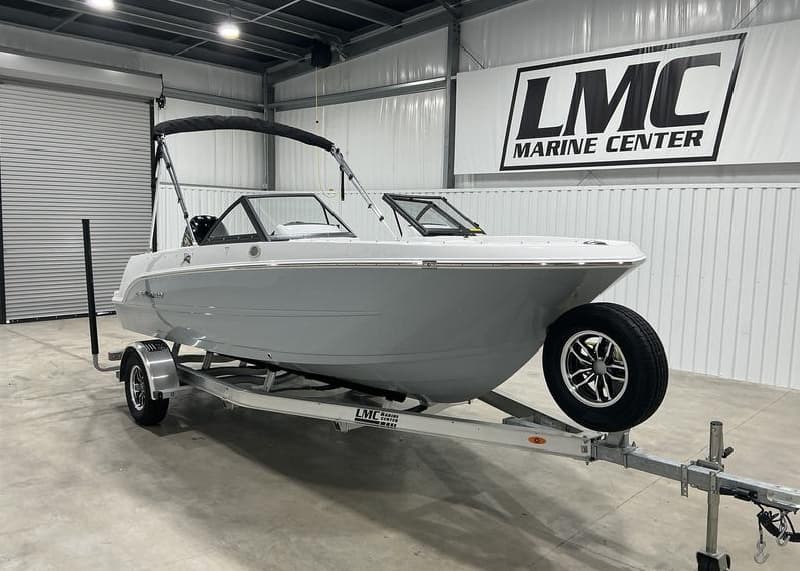 2026 Stingray boat Stingray — photo 3