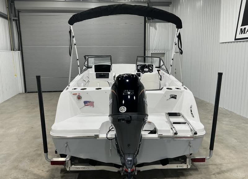2026 Stingray boat Stingray — photo 5