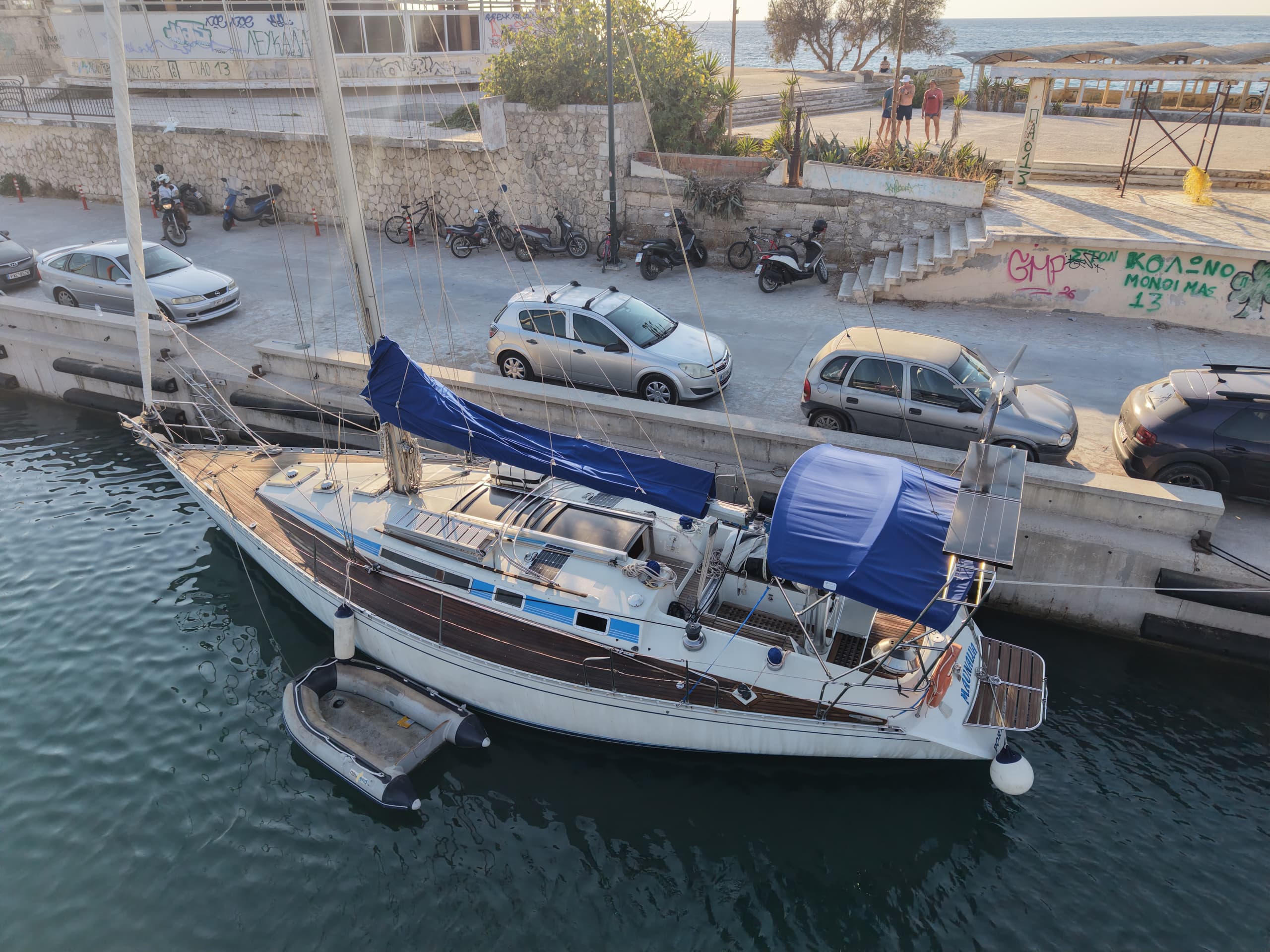 1986 Beneteau First 405