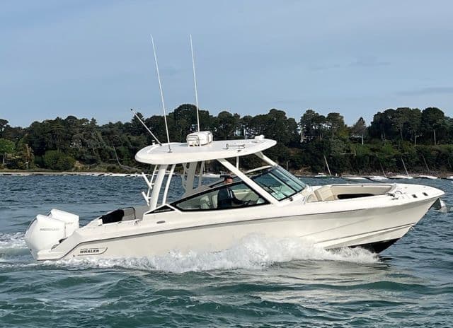 2021 Boston Whaler Vantage 280 — photo 8