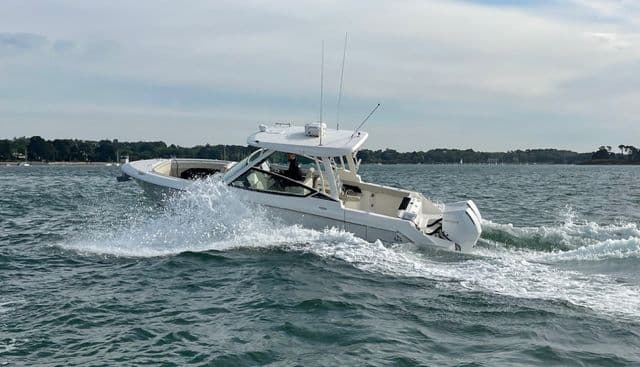 2021 Boston Whaler Vantage 280 — photo 7
