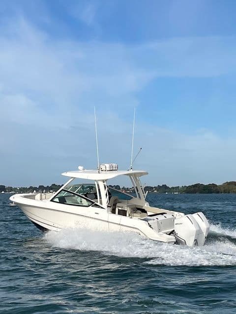 2021 Boston Whaler Vantage 280 — photo 6
