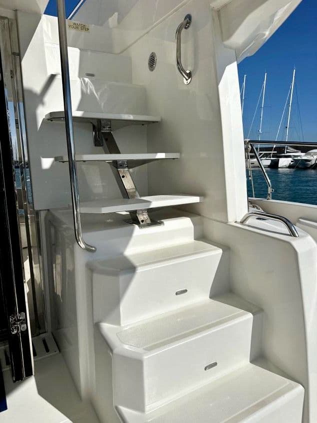 2022 AQUILA 54 yacht — photo 8