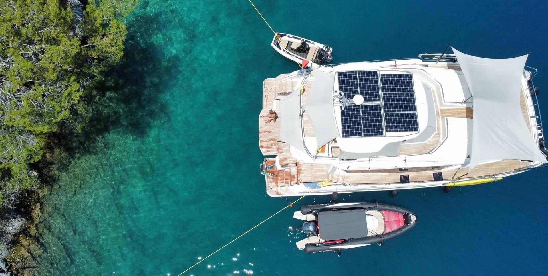 2021 AQUILA 54 yacht — photo 3