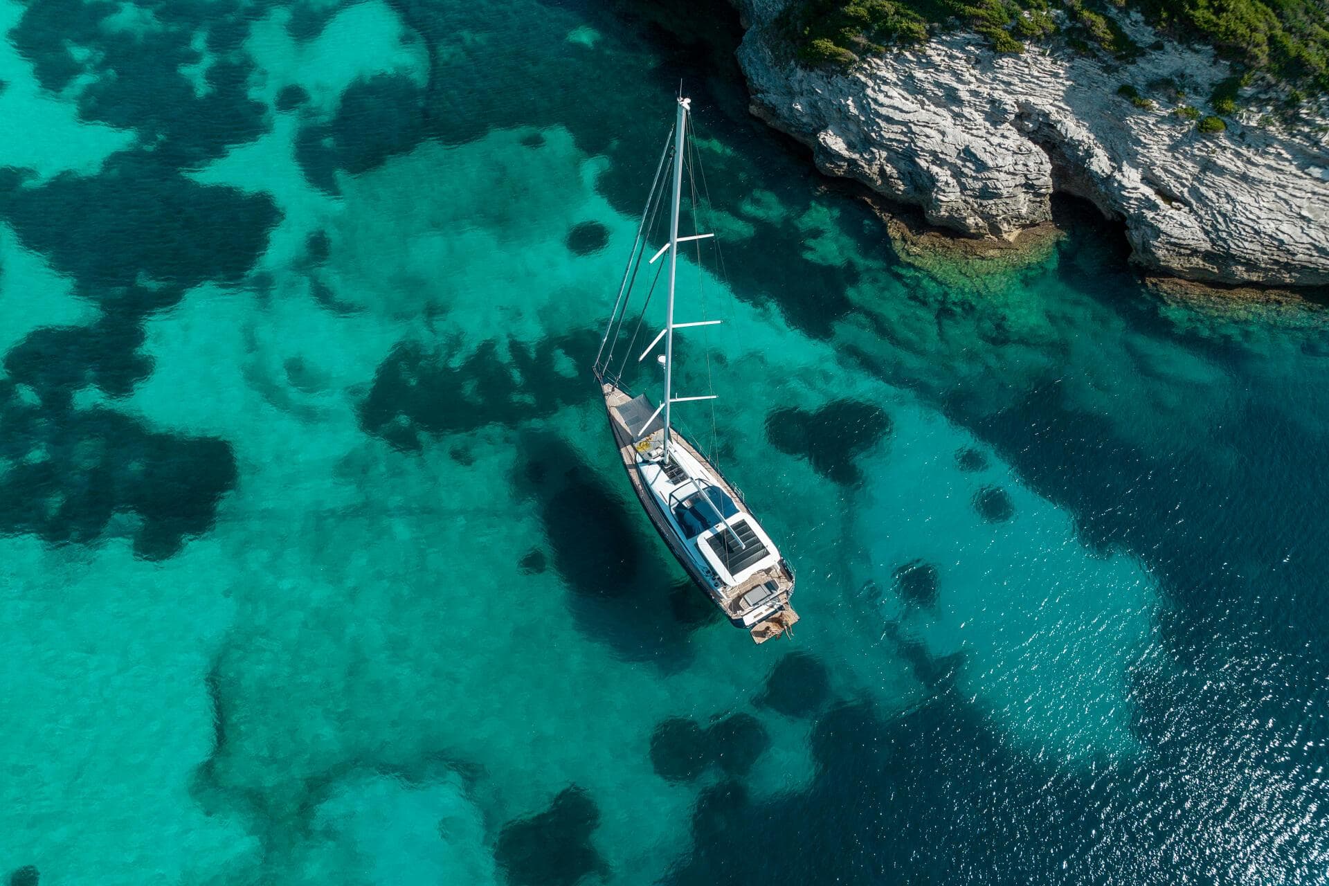 2022 Jeanneau Yacht 65 — photo 6