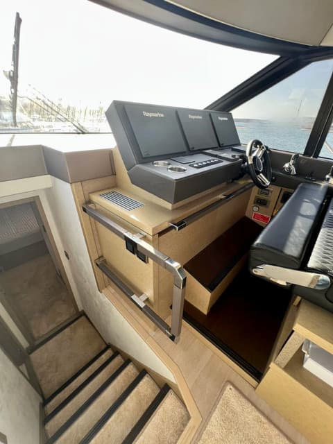 2018 Jeanneau Prestige 630 — photo 3